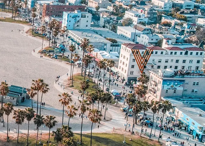 Venice Beach Waldorf